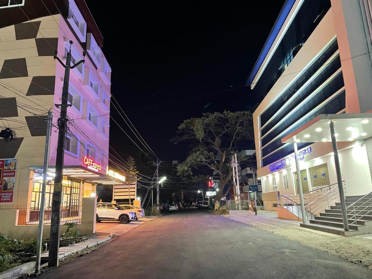 Hotel Deepakam Inn Palakkad Exterior foto